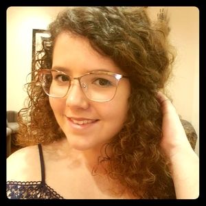 Meet your Posher, Nickole